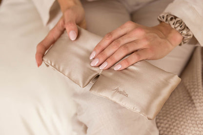 No.25 Moisture-Lock Eye Mask