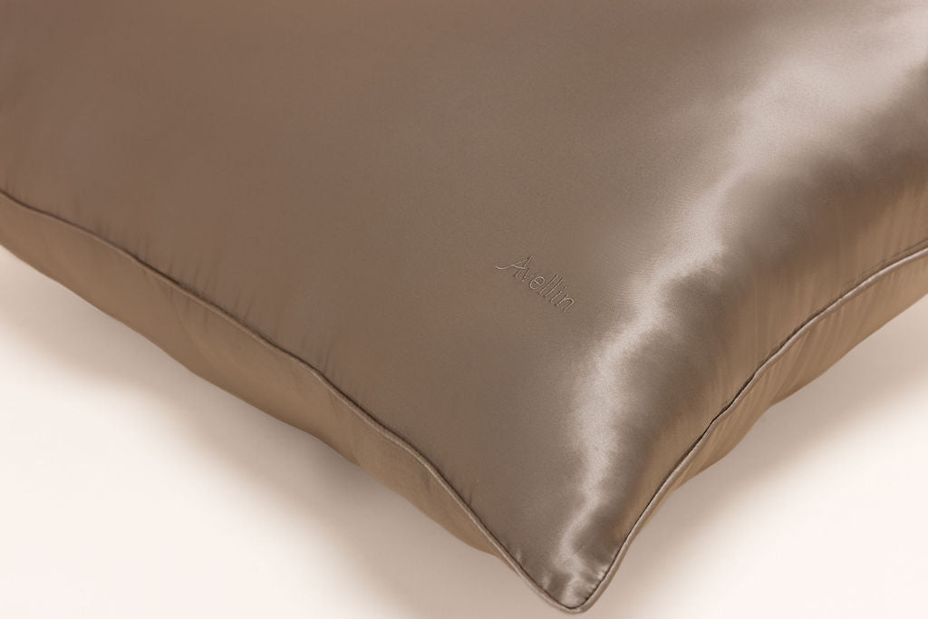 No.25 Anti-Crease & Frizz Pillowcase