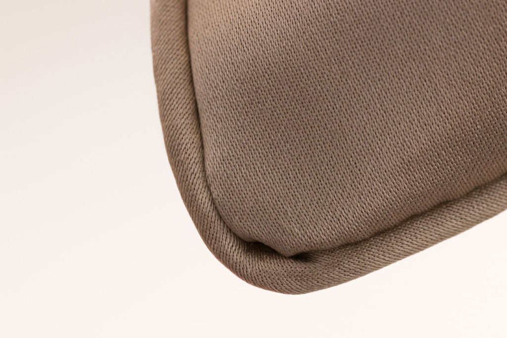 No.25 Anti-Crease & Frizz Pillowcase