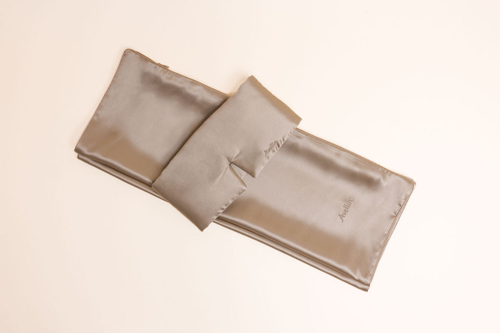 No.25 Anti-Frizz & Crease Defence Pillowcase & Moisture-Lock Mask Duo